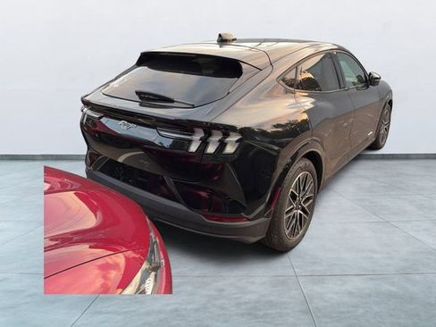 Certified 2025 Ford Mustang Mach-E Premium AWD/4WD image 5