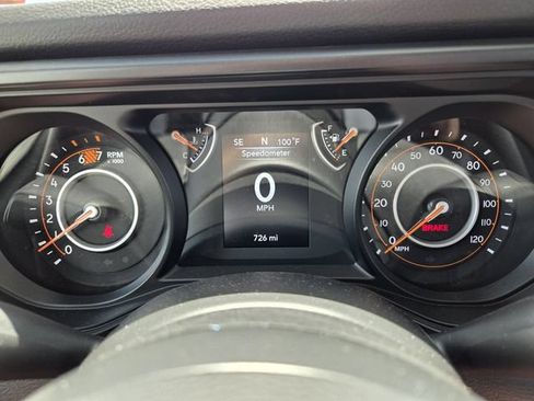 Used 2026 Jeep Wrangler Sport AWD/4WD image 31