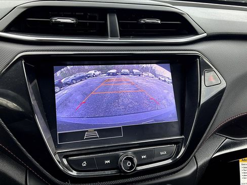 Used 2023 Chevrolet TrailBlazer RS w/ Convenience Package image 9