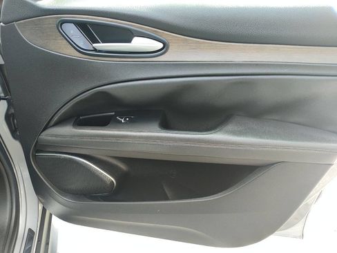 Used 2018 Alfa Romeo Stelvio Ti image 30