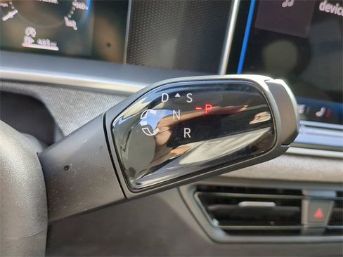 Certified 2025 Volkswagen Tiguan S image 23