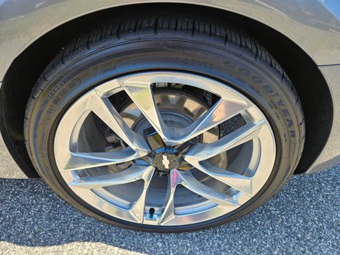Used 2021 Chevrolet Camaro LT w/ RS Package RWD image 14