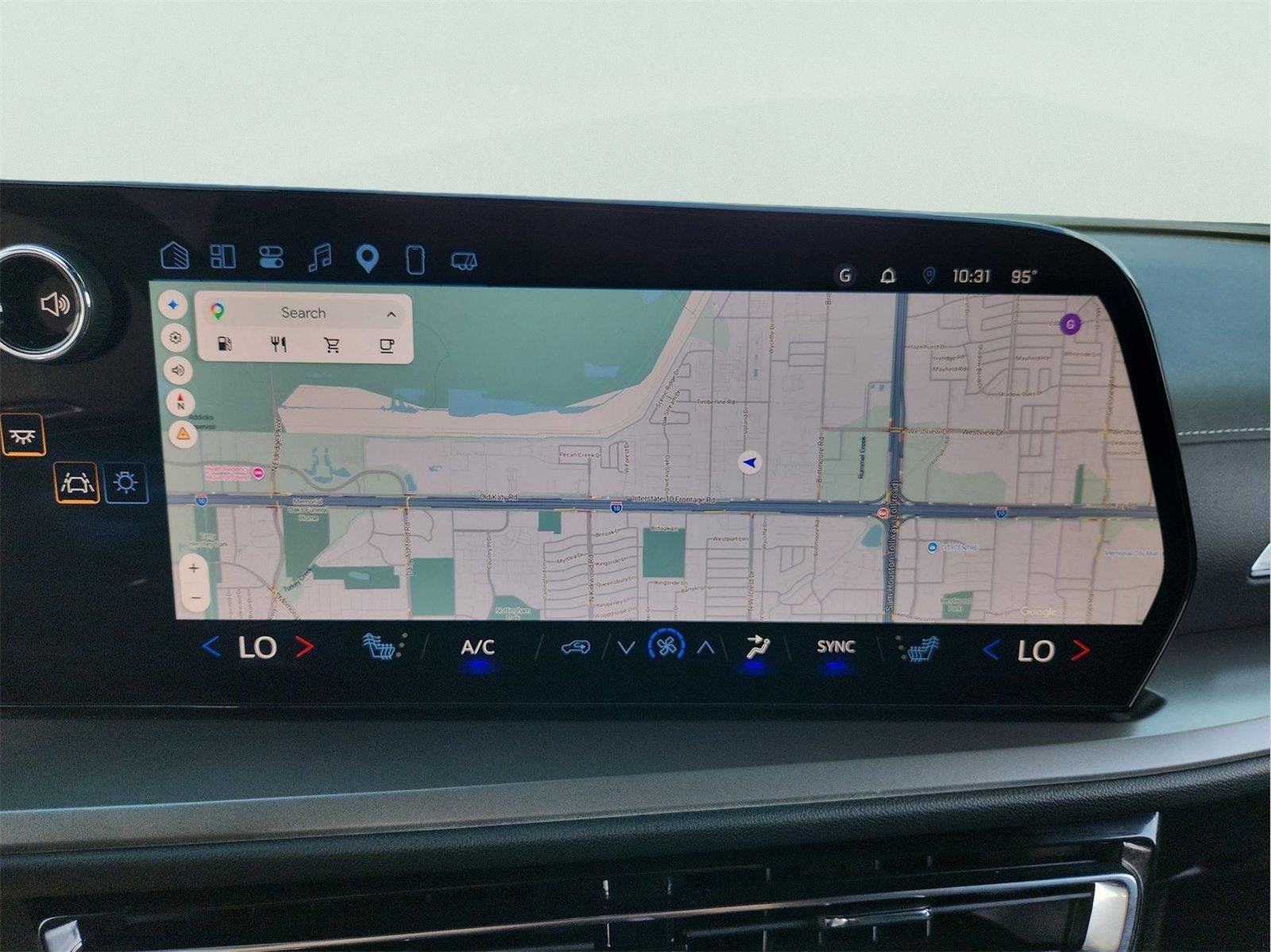 Certified 2025 Chevrolet Traverse LT FWD image 14