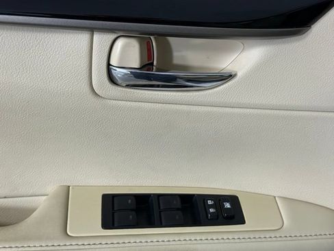 Used 2013 Lexus ES 350 FWD image 15