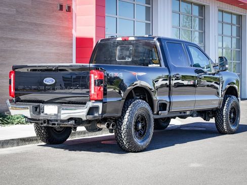 Used 2024 Ford F250 Lariat AWD/4WD image 3