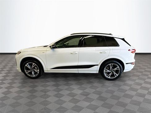 Used 2027 Audi Q6 e-tron Premium Plus AWD/4WD image 4