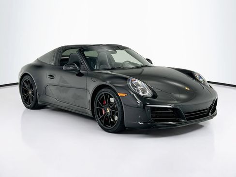 Used 2019 Porsche 911 Targa 4S AWD/4WD image 9