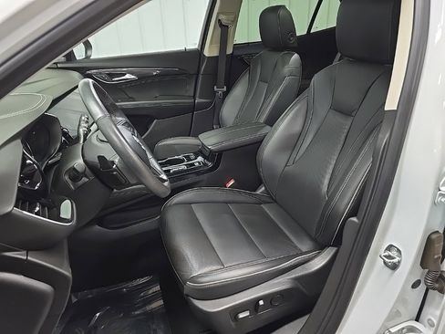 Used 2021 Buick Envision Essence w/ Technology Package I image 30