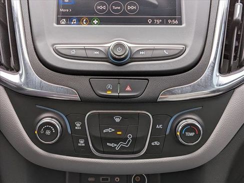 Certified 2024 Chevrolet Equinox LS image 12