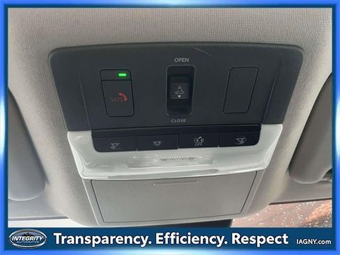 Certified 2024 Nissan Sentra SR w/ SR Premium Package image 32