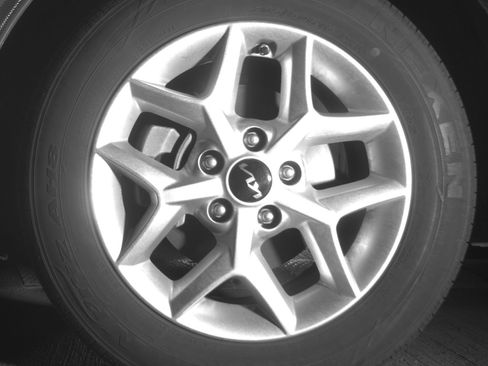 Used 2025 Kia Soul LX w/ LX Technology Package image 12