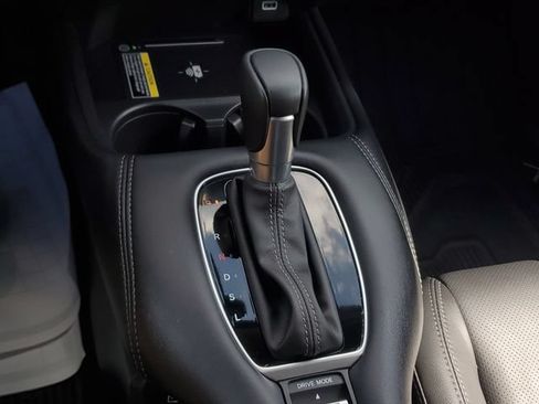 Used 2025 Honda HR-V EX-L image 32