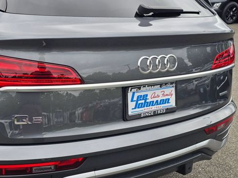 Used 2023 Audi Q5 2.0T Premium w/ Convenience Package AWD/4WD image 24