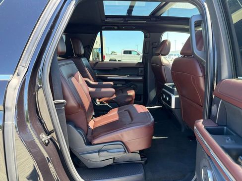 Used 2024 Ford Expedition Max Limited AWD/4WD image 20