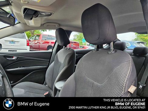 Used 2016 Dodge Dart SXT FWD image 25