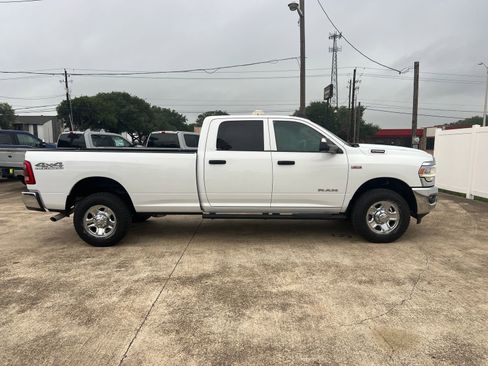 Used 2019 RAM 2500 Tradesman w/ Safety Group AWD/4WD image 2