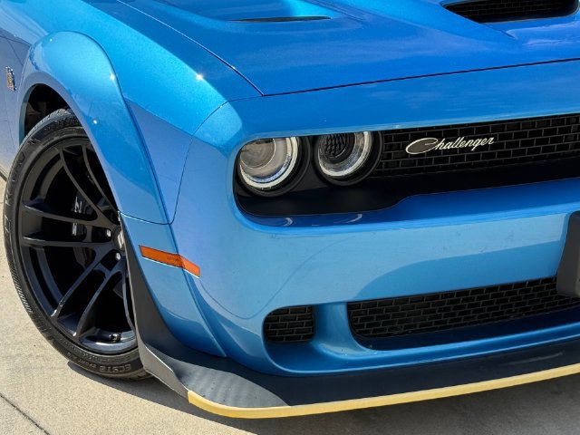Used 2023 Dodge Challenger R/T Scat Pack RWD image 4