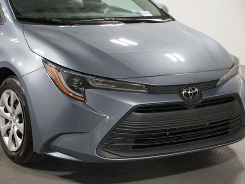 Certified 2024 Toyota Corolla LE FWD image 4