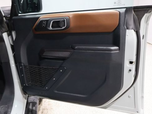Used 2024 Ford Bronco Outer Banks image 23