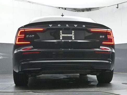 Certified 2023 Volvo S60 B5 Plus FWD image 35