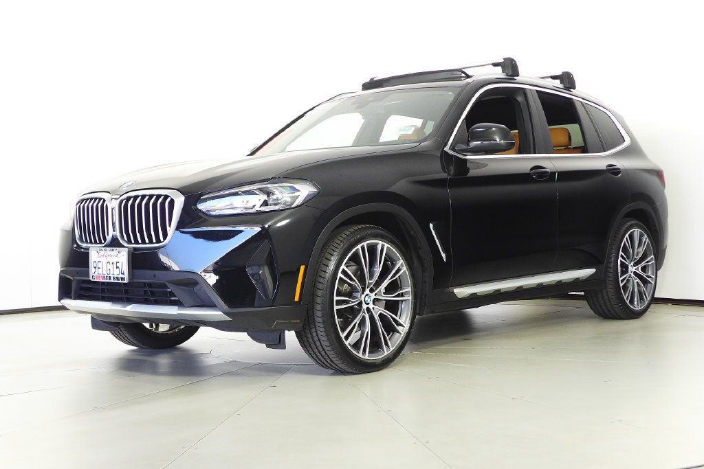 Used 2023 BMW X3 sDrive30i w/ Premium Package RWD image 2