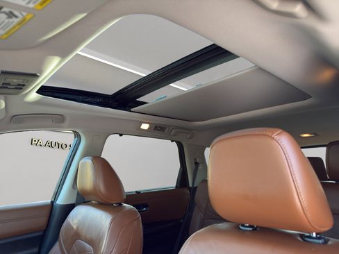 Used 2022 Nissan Pathfinder Platinum w/ Cargo Package image 23