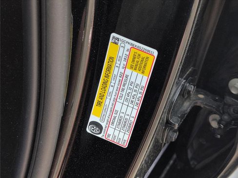 Used 2025 Chevrolet Silverado 1500 Custom w/ Turbomax Blackout Package image 11