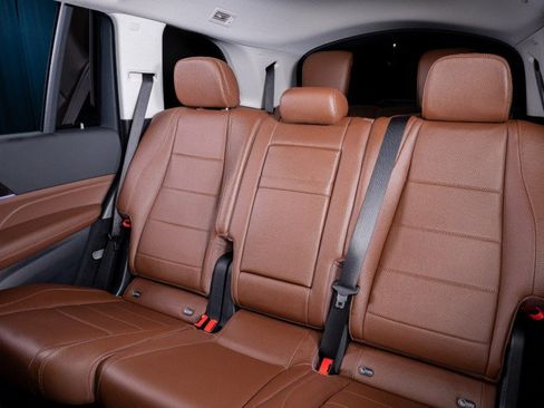 New 2025 Mercedes-Benz GLS 450 4MATIC image 31