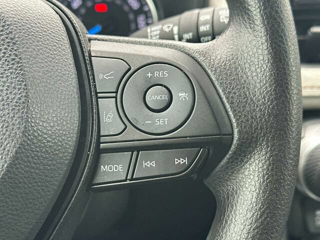 Used 2022 Toyota RAV4 XLE w/ Convenience Package AWD/4WD image 29