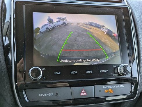 Used 2023 Mitsubishi Outlander Sport 2.0 image 19