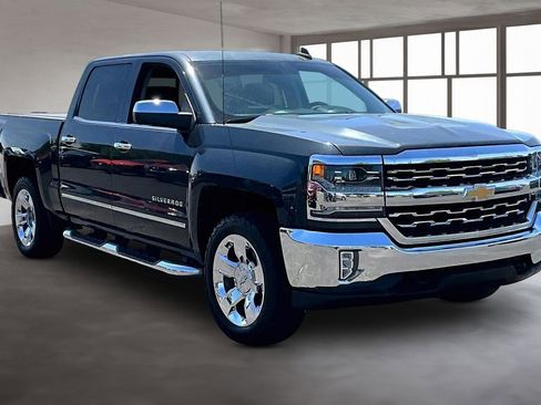 Used 2017 Chevrolet Silverado 1500 LTZ w/ Sport Package AWD/4WD image 13