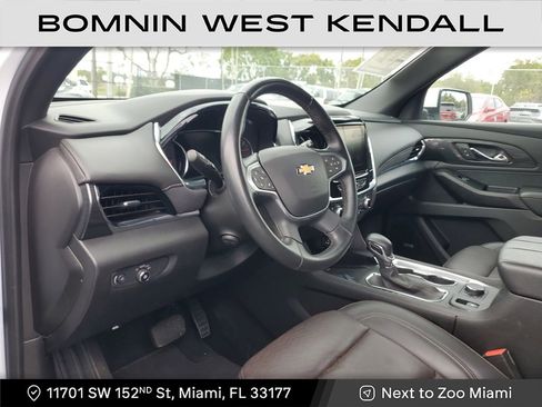 Used 2023 Chevrolet Traverse High Country image 10