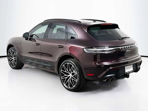 New 2026 Porsche Macan image 3