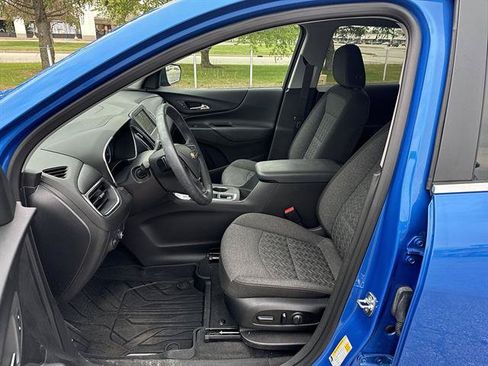 Certified 2024 Chevrolet Equinox LT w/ LPO, Floor Liner Package FWD image 41