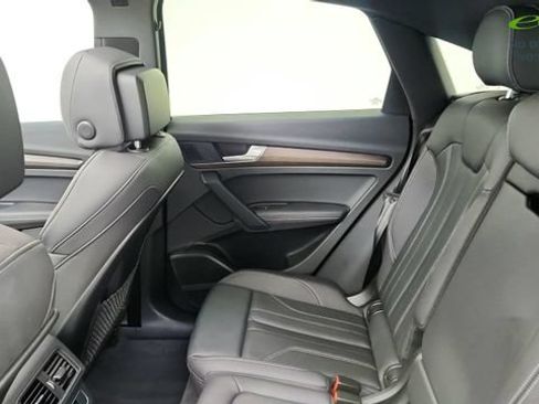 Used 2025 Audi Q5 2.0T Premium Plus w/ Premium Plus Package AWD/4WD image 31