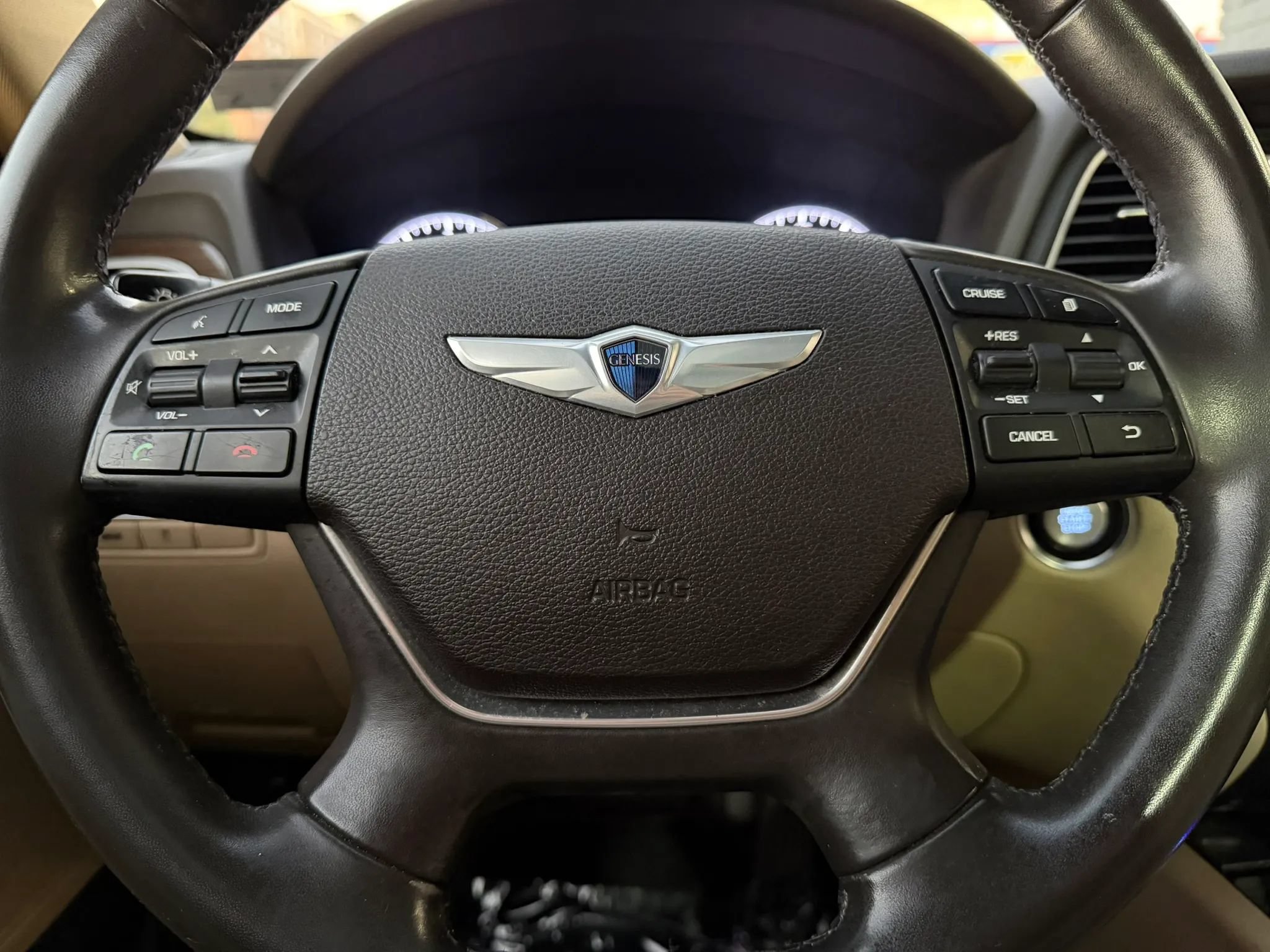 Used 2015 Hyundai Genesis 3.8 w/ Option Group 02 RWD image 17