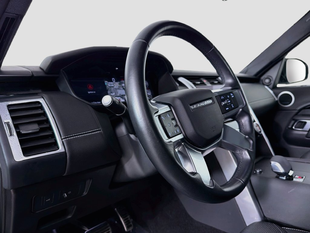 Certified 2023 Land Rover Discovery S R-Dynamic AWD/4WD image 9