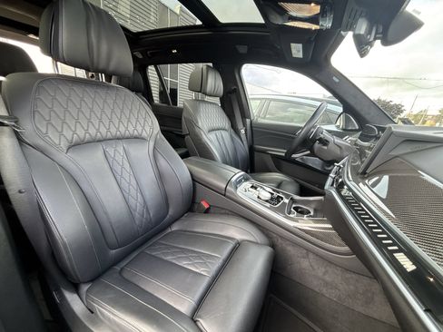 Used 2026 BMW X7 M60i w/ Executive Package AWD/4WD image 27