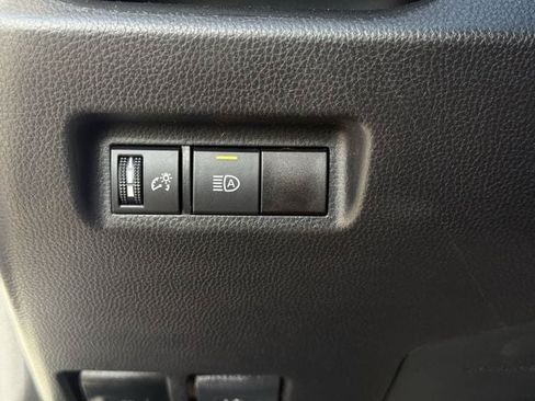 Used 2021 Toyota RAV4 XLE FWD image 23
