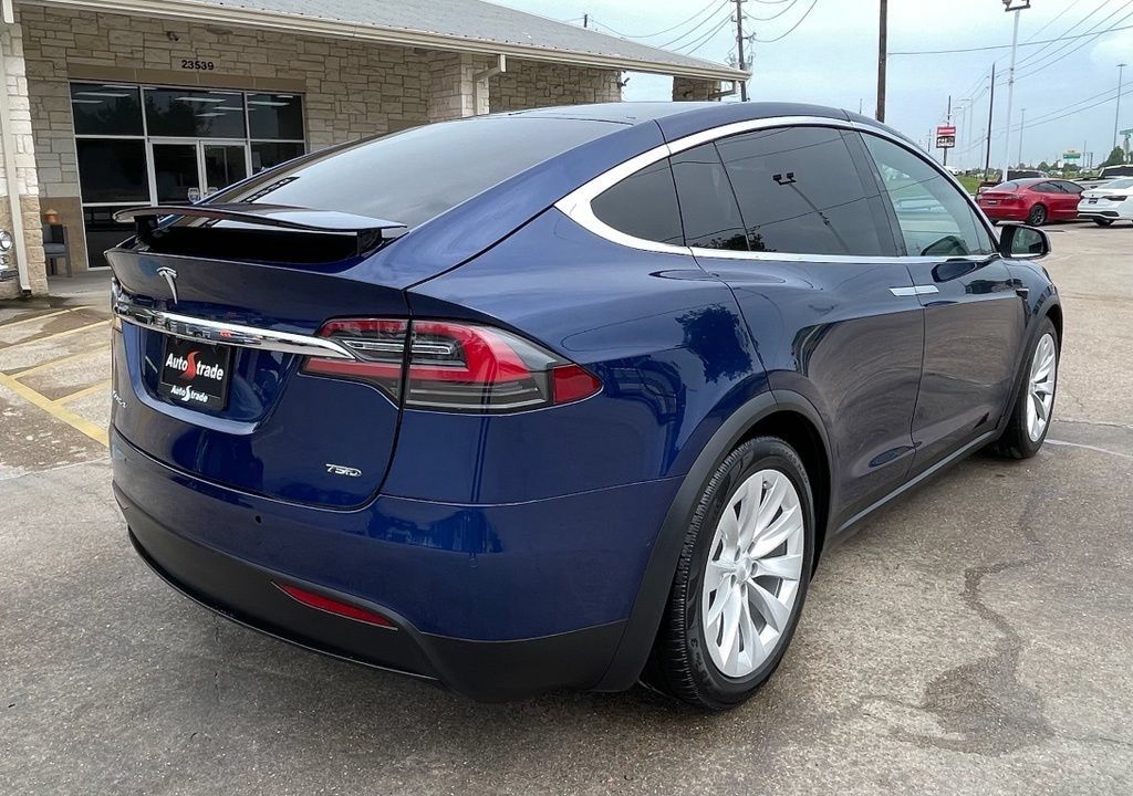 Used 2018 Tesla Model X 75D AWD/4WD image 6