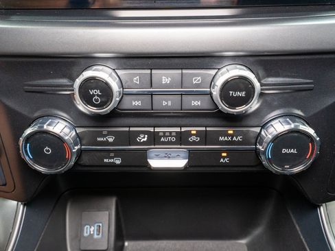 Used 2024 Ford F150 XLT w/ XLT Black Appearance Package AWD/4WD image 23