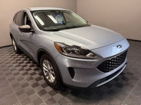 Used 2022 Ford Escape SE w/ Convenience Package FWD image 2