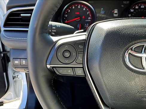 Used 2024 Toyota Camry XSE w/ Navigation Package FWD image 11