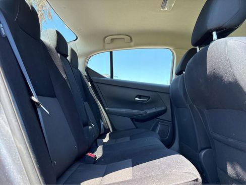 Used 2024 Nissan Sentra SV FWD image 21