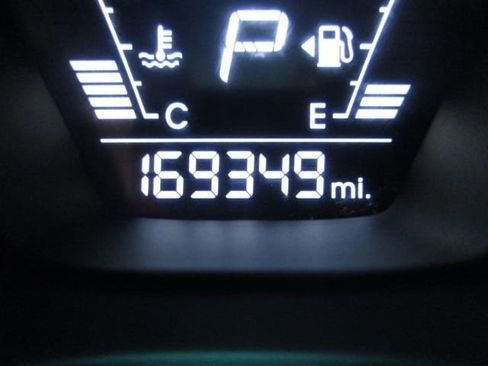 Used 2014 Hyundai Elantra SE image 17