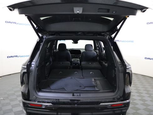 New 2026 Chevrolet Traverse RS image 8