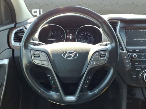 Used 2019 Hyundai Santa Fe XL AWD/4WD image 17