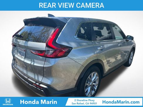 Used 2023 Honda CR-V EX-L image 3
