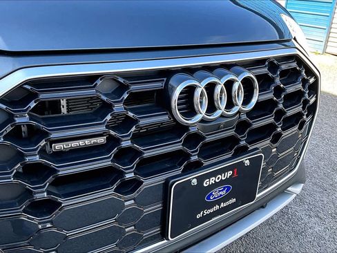 Used 2022 Audi Q5 e Premium Plus image 32