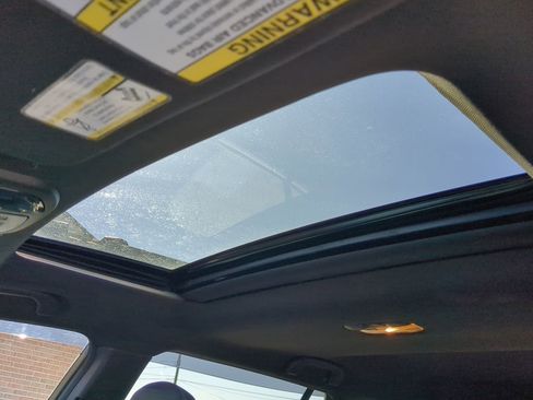 Used 2022 Subaru Outback Wilderness image 18